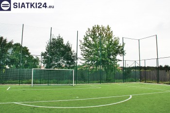 Siatki Ostrów Mazowiecka - Tu zabezpieczysz ogrodzenie boiska w siatki; siatki polipropylenowe na ogrodzenia boisk. dla terenów Ostrowa Mazowieckiego